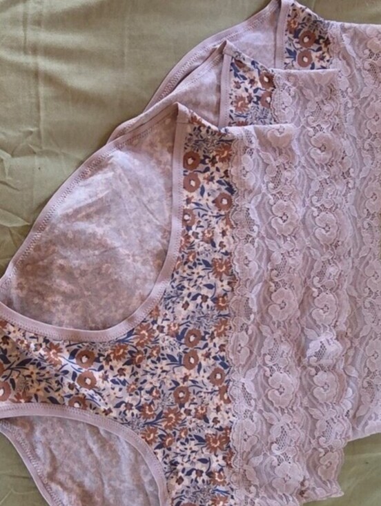 Pact Other - NWOT- Pact Organic - Cream Lace & Floral Print Briefs (3pck)
